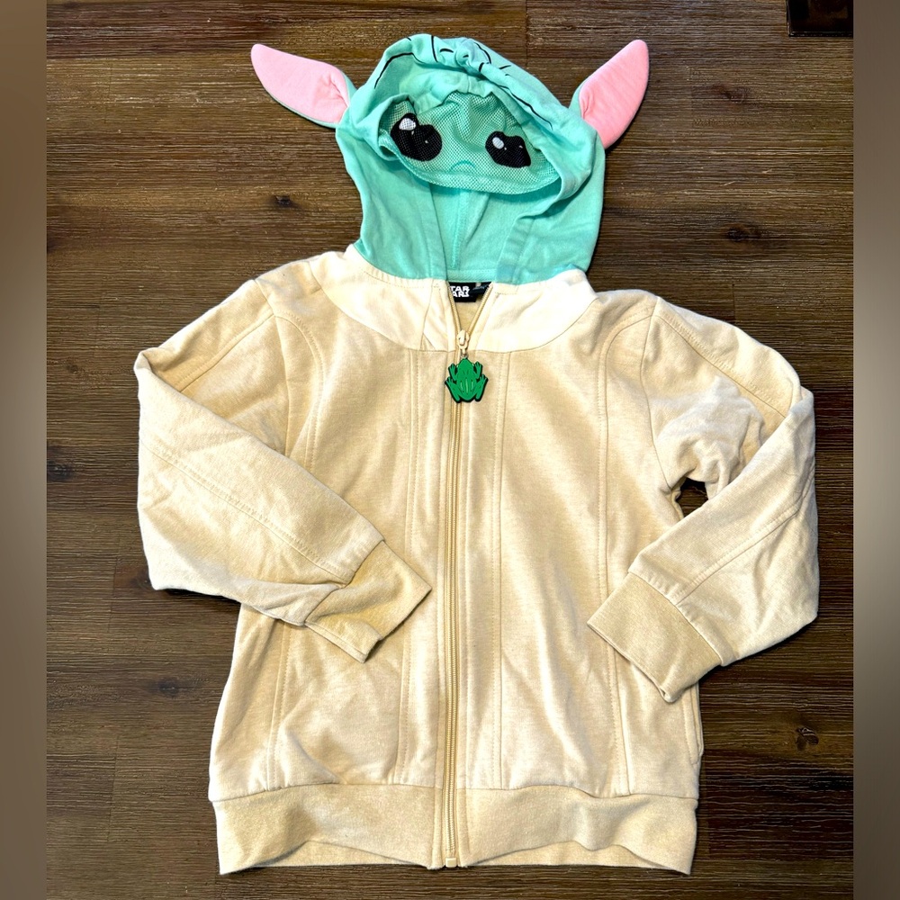 🟡EUC🟡 Star Wars Baby Yoga Hoodie - Youth Size S
